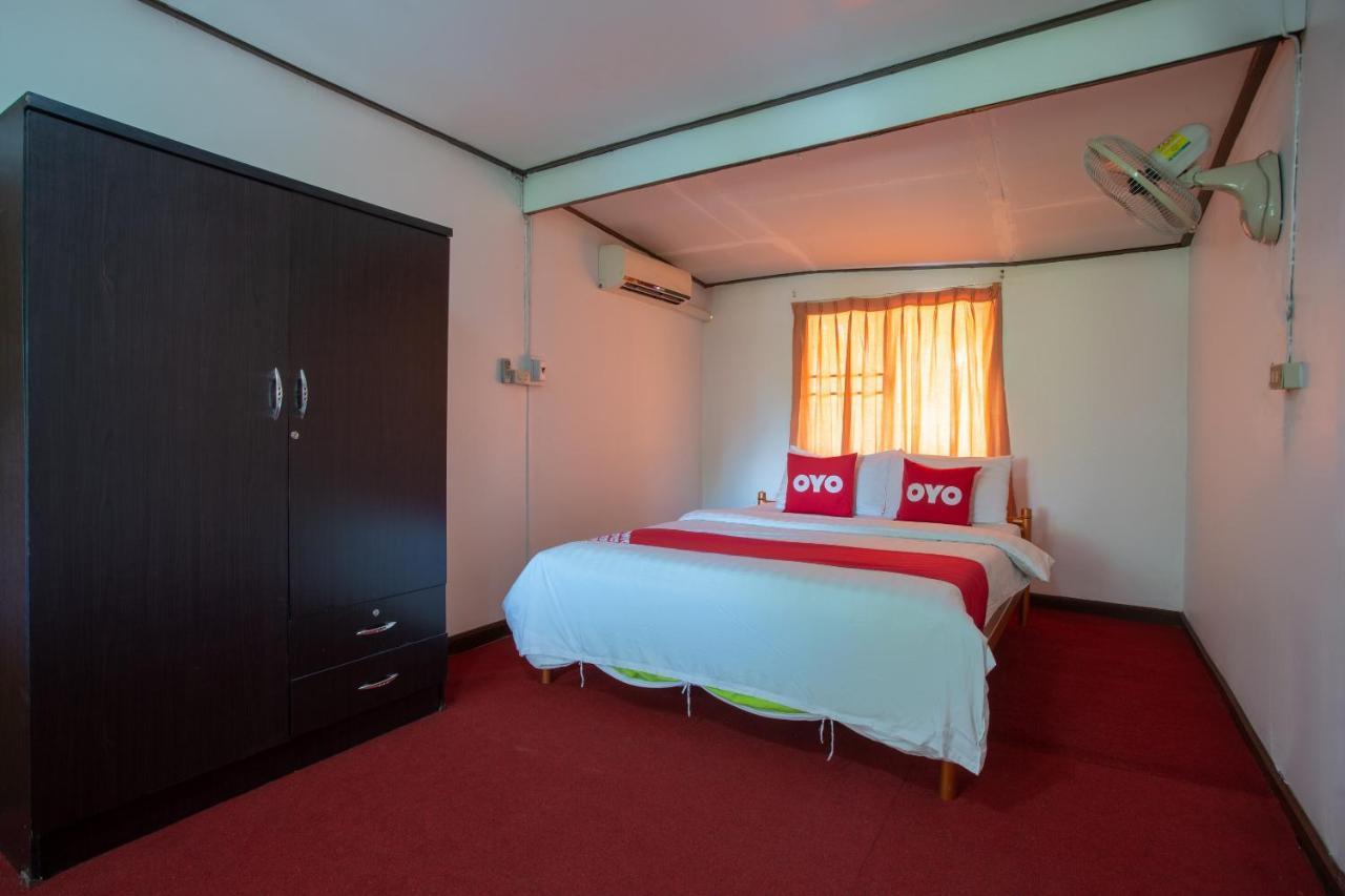 Oyo 909 Guiding Star Resort Chiang Mai Eksteriør billede