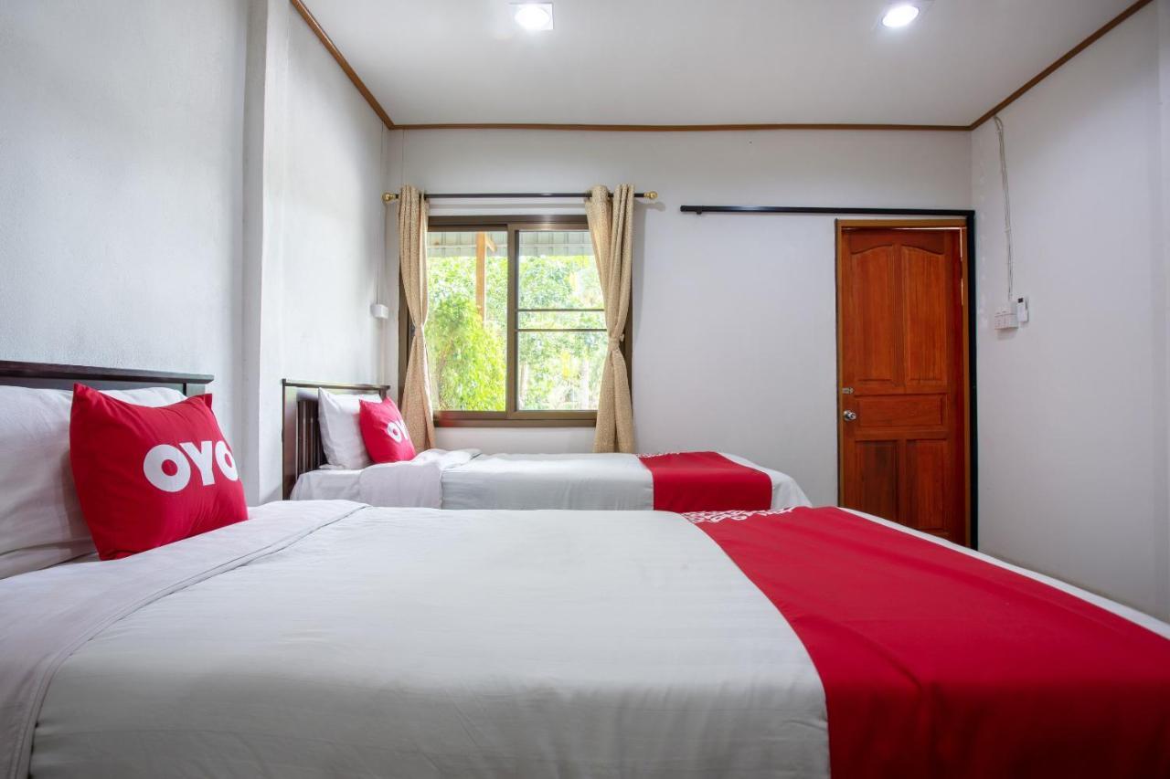 Oyo 909 Guiding Star Resort Chiang Mai Eksteriør billede