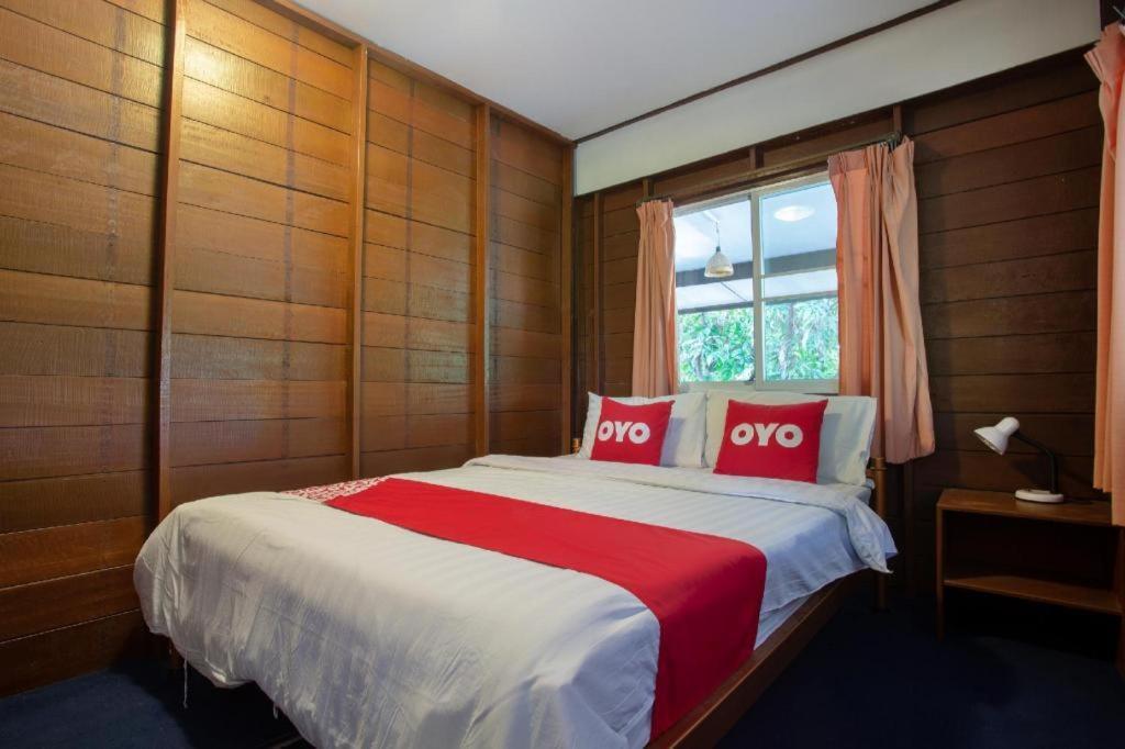 Oyo 909 Guiding Star Resort Chiang Mai Eksteriør billede