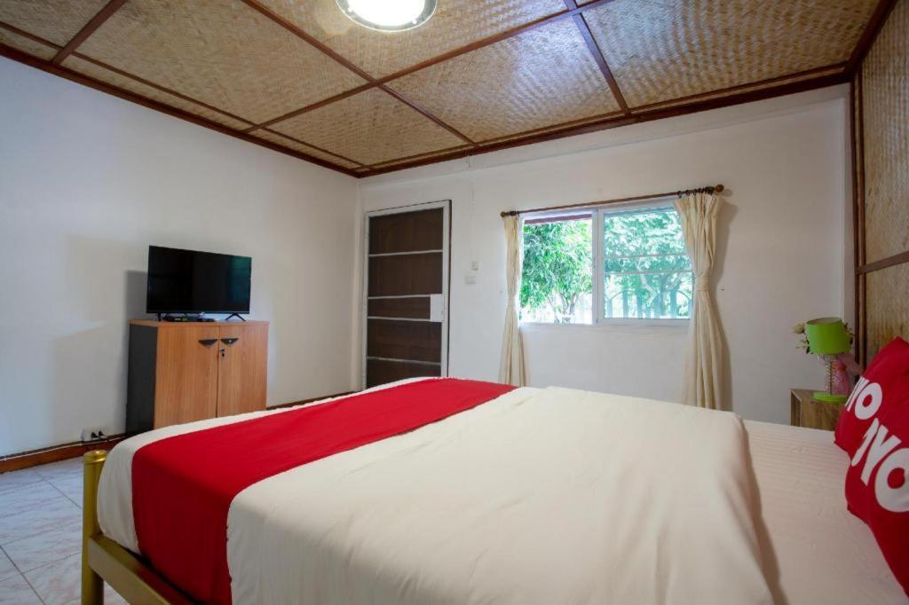 Oyo 909 Guiding Star Resort Chiang Mai Eksteriør billede